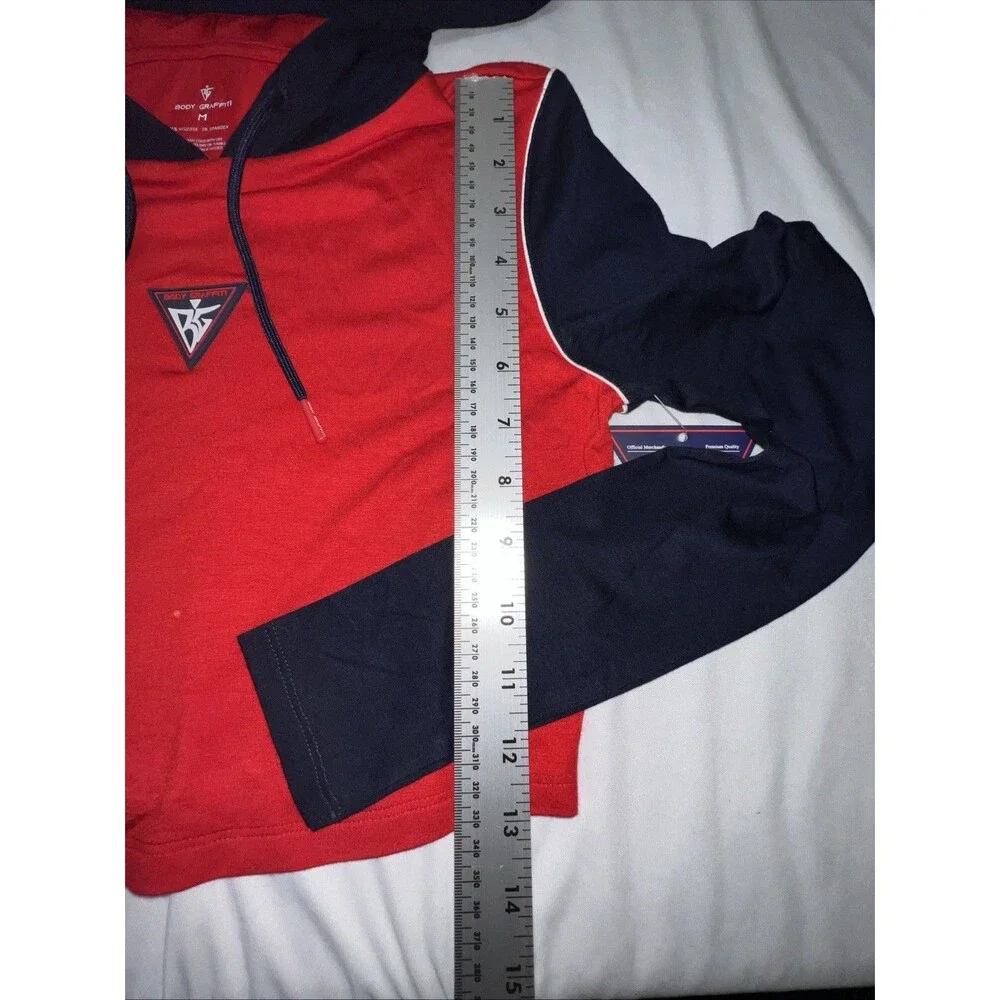 Body Graffiti Women’s Red‎ & Blue Crop Long-sleeve Hooded Top Size Medium